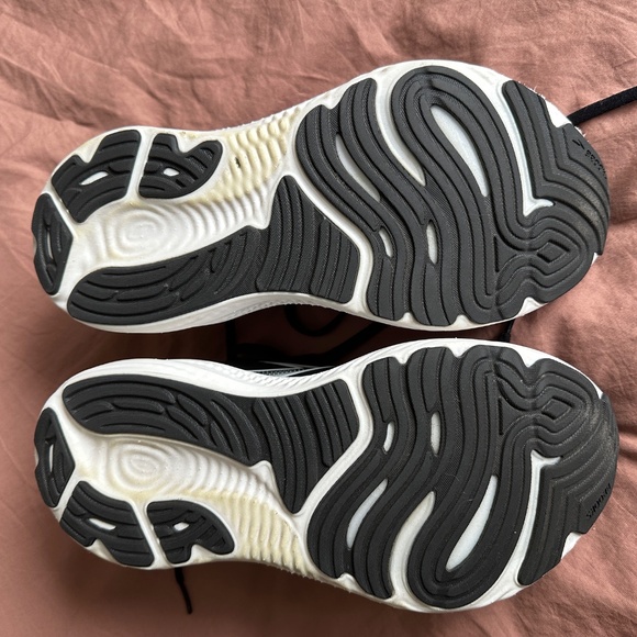 Womens Brooks Glycerin 22 9.5 Wide - Picture 5 of 12